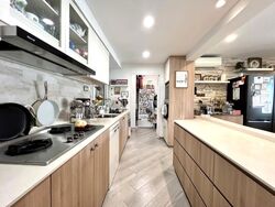 Evergreen Park (D19), Apartment #612745681